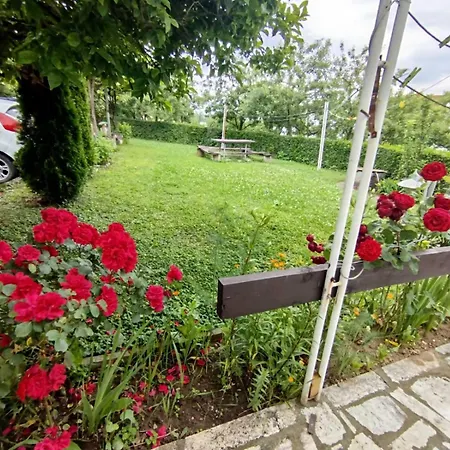 Summer Story Countryside House - Ljetna Prica - Kuca Za Odmor Landhuis Brijesnica Mala